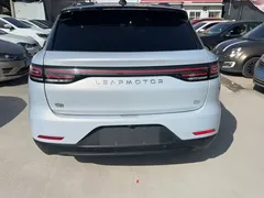 2023 Leapmotor C11 EV 500 — фото 12