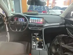 2021 Changan CS75 PLUS 1.5T AT Luxury, белый — фото 10