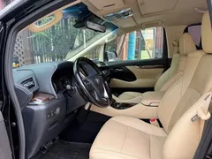 2021 Toyota Alphard Hybrid 2.5L Luxury, чёрный — фото 13