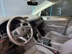 2020 Volkswagen Viloran 380TSI Premium, чёрный — фото 10