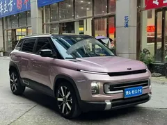 2022 Geely ICON 1.5TD Limited Edition — фото 3