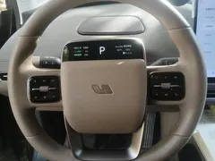 2025 Li Auto i8 Standard, чёрный — фото 15