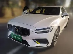 2023 Volvo S60 B4 Luxury, белый — фото 1