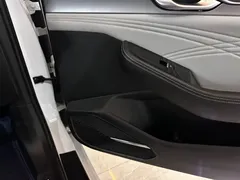 2021 Geely Preface 2.0TD Luxury, белый — фото 10