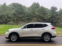 2023 Nissan X-Trail Classic 2.0L 2WD Premium, белый — фото 9