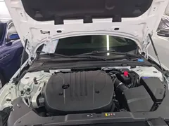 2023 Volvo S60 B4 Luxury, белый — фото 20