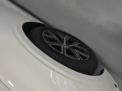 2023 Volvo S60 B4 Luxury, белый — фото 23