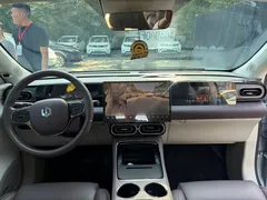 2024 Leapmotor C11 EV 580 Premium — фото 6