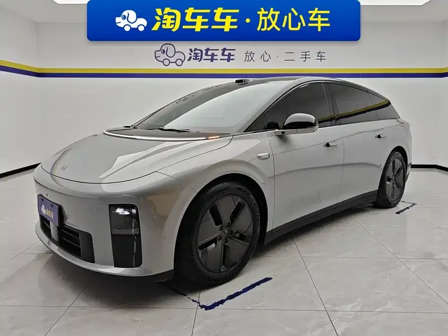 2025 Li Auto i6 2WD Standard