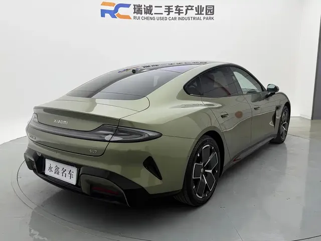 2024 Xiaomi SU7 RWD Standard Founder Edition