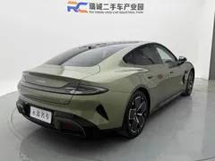 2024 Xiaomi SU7 RWD Standard Founder Edition, зелёный — фото 8