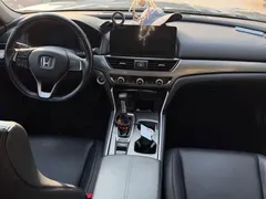 2022 Honda Accord 260TURBO Comfort — фото 12