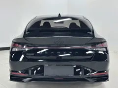 2022 Hyundai Elantra 1.5L CVT LUX Black Knight Limited Edition, чёрный — фото 5