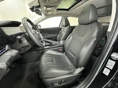 2022 Hyundai Elantra 1.5L CVT LUX Black Knight Limited Edition, чёрный — фото 12
