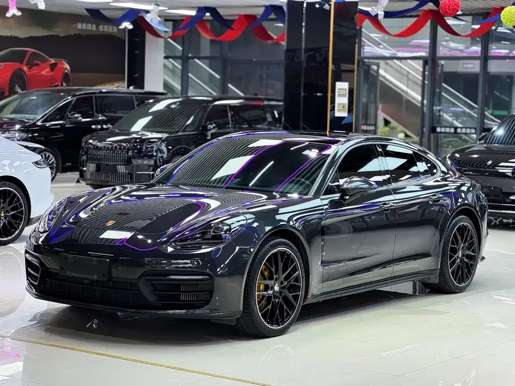 2022 Porsche Panamera 2.9T