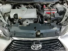2021 Toyota Yaris L Zhixuan X 1.5L CVT Leading, белый — фото 10