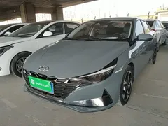 2021 Hyundai Elantra 1.5L CVT LUX Premium — фото 2
