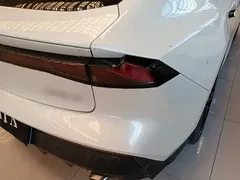 2022 Changan UNI-V 1.5T Premium, белый — фото 8