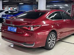 2020 Lexus ES 200 Excellence — фото 6