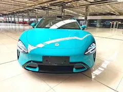 2024 Xiaomi SU7 4WD Long Range Advanced ADAS Max, синий — фото 2