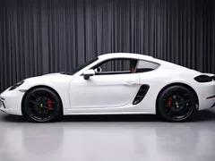 2022 Porsche 718 Cayman 2.0T, белый — фото 4