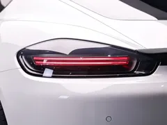2022 Porsche 718 Cayman 2.0T, белый — фото 8