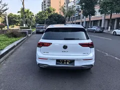 2023 Volkswagen Golf 280TSI DSG Pro, белый — фото 3