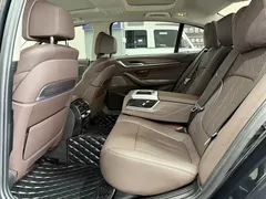 2021 BMW 5 Series 530Li Premium Luxury Package, чёрный — фото 6