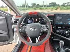 2021 Toyota Camry 2.5G Luxury, белый — фото 16