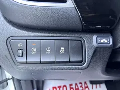2021 Kia Seltos 1.5L CVT Trend, белый — фото 9