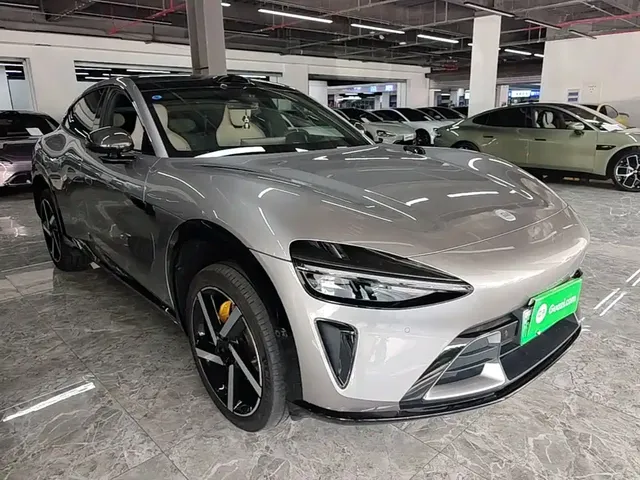 2025 Xiaomi YU7 4WD Max
