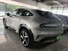 2025 Xiaomi YU7 4WD Max — фото 5