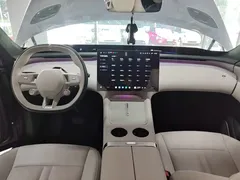 2025 Xiaomi YU7 4WD Max — фото 10