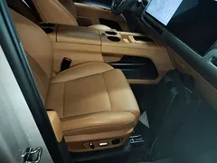 2025 Li Auto i8 Standard — фото 25