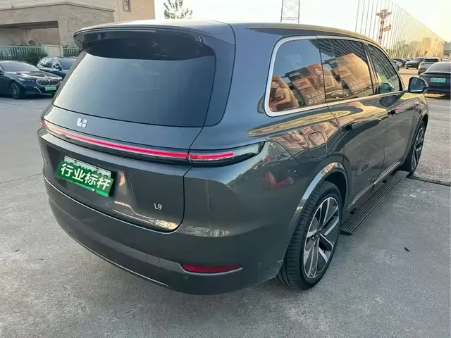 2024 Li Auto L8