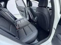 2023 Kia Cerato 1.5L CVT Premium, белый — фото 16