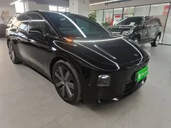 2025 Li Auto i6 4WD Standard, чёрный — фото 4