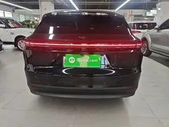2025 Li Auto i6 4WD Standard, чёрный — фото 6