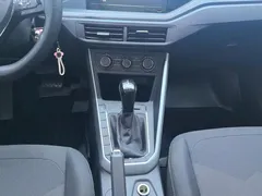2021 Volkswagen Polo Plus 1.5L AT Panoramic, белый — фото 16