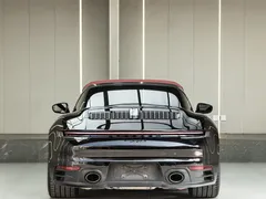 2023 Porsche 911 Targa 4 3.0T, чёрный — фото 5