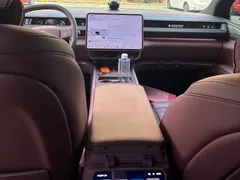 2026 Nio ES8 6-seat Executive Luxury, чёрный — фото 7