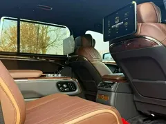 2022 Hongqi Guoyao 4.0T Premium Flagship 4 seats, чёрный — фото 8