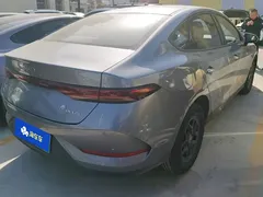 2025 BYD Qin PLUS DM-i PHEV Smart Driving 128km Advance — фото 3