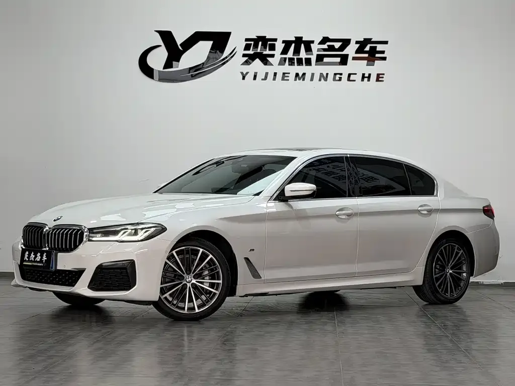2022 BMW 5 Series 530Li M Sport Package