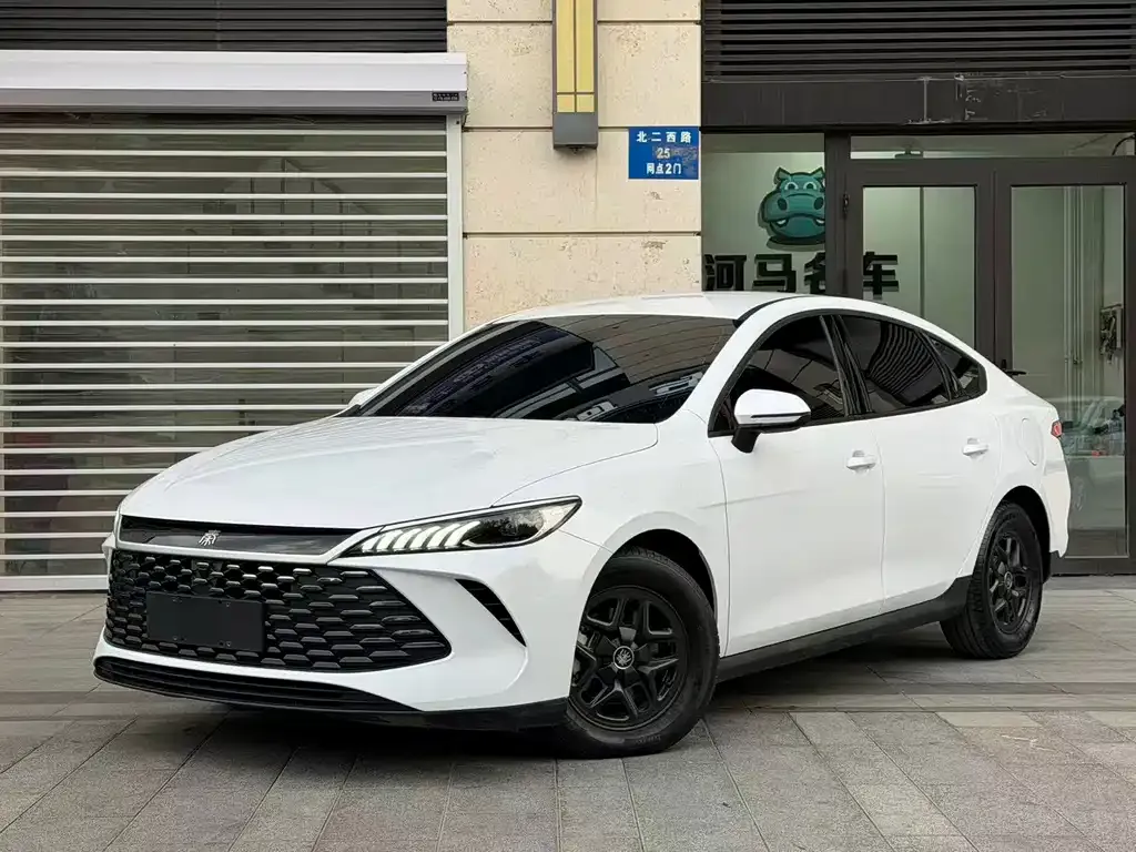 2025 BYD Qin PLUS DM-i PHEV Smart Driving 55km Leading