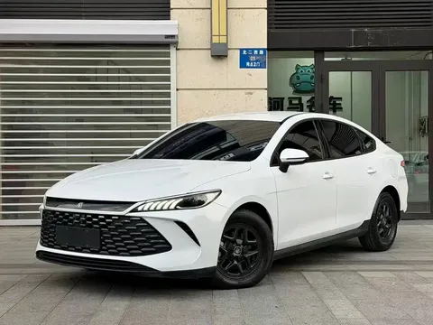 2025 BYD Qin PLUS DM-i PHEV Smart Driving 55km Leading