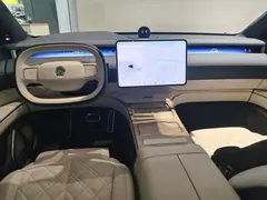 2025 Nio ET9 102kWh Signature Edition, зелёный — фото 10