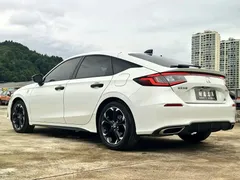 2023 Honda Civic Hatchback 240TURBO CVT, белый — фото 11
