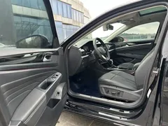 2022 Volkswagen Passat 330TSI Luxury, чёрный — фото 12