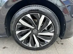 2022 Volkswagen Passat 330TSI Luxury, чёрный — фото 26